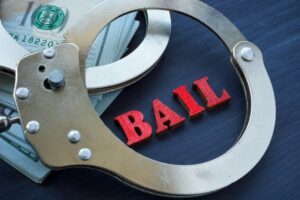 What Are the Pros and Cons of Bail Bonds vs. Cash Bail?